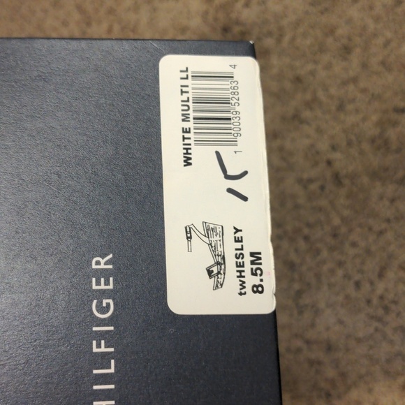 TOMMY HILFIGER Summer Sandal SZ 8.5 - Picture 3 of 14